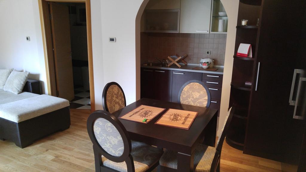 Apartman Snow White Novi Sad Exterior foto